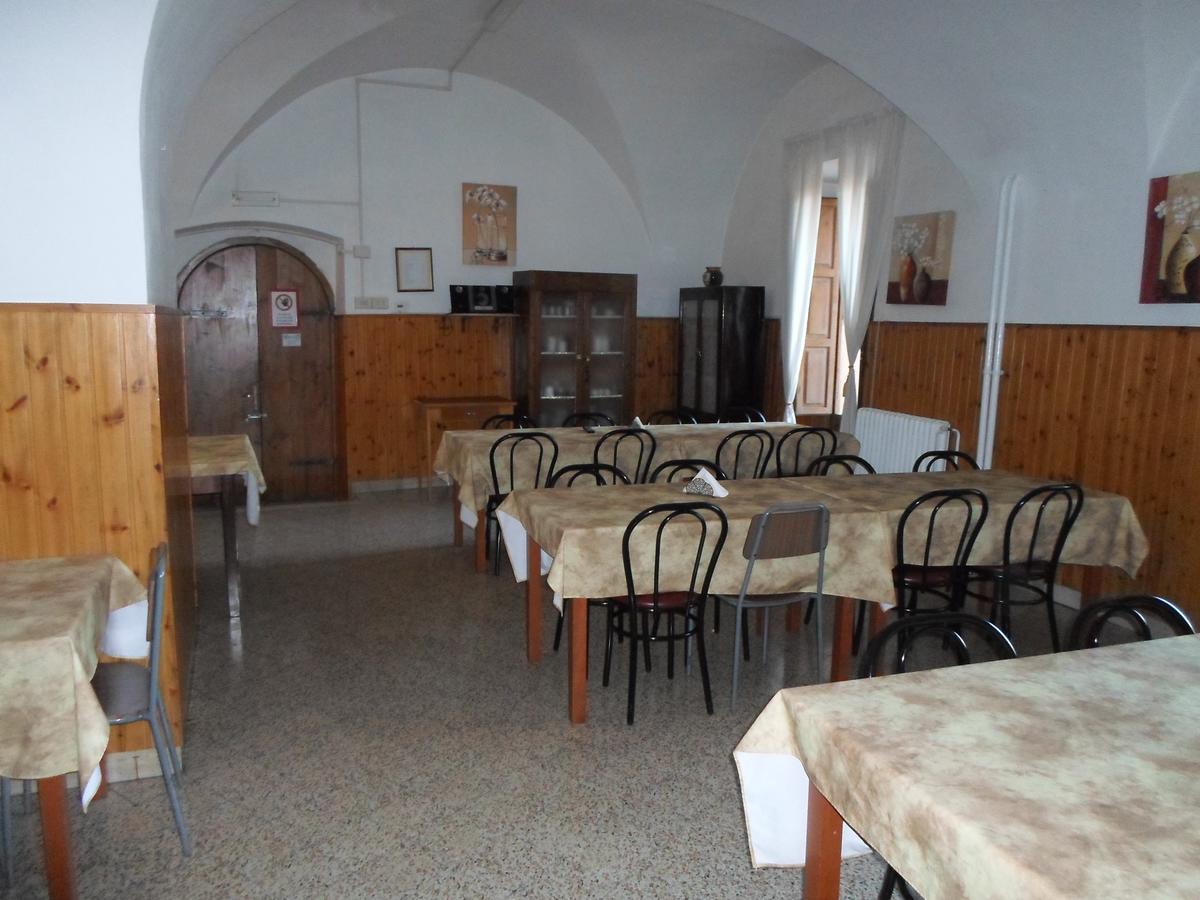 Ostello Sant'Anna Narni Exterior foto